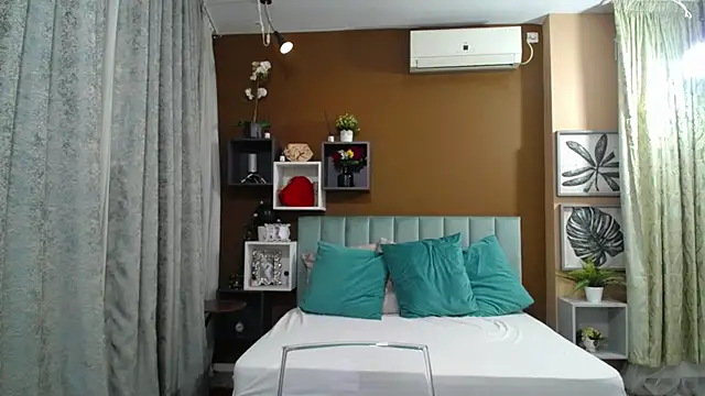 Snapshot of DarcyeJane chatting on January 2026 06:35:02 PM DarcyeJane online show from January 2026 06:35:02 PM