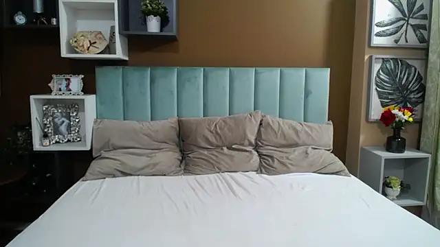 Snapshot of DarcyeJane chatting on February 2026 08:47:01 PM DarcyeJane online show from February 2026 08:47:01 PM