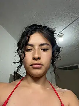 auroramooon online show from February 2026 01:56:02 AM