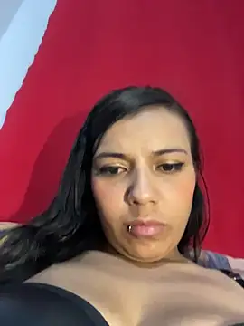 cinthia2011 online show from February 2026 02:53:01 AM