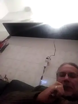 Snapshot of Sweet_Daddy_John chatting on January 2026 12:26:02 AM Sweet Daddy John online show from January 2026 12:26:02 AM