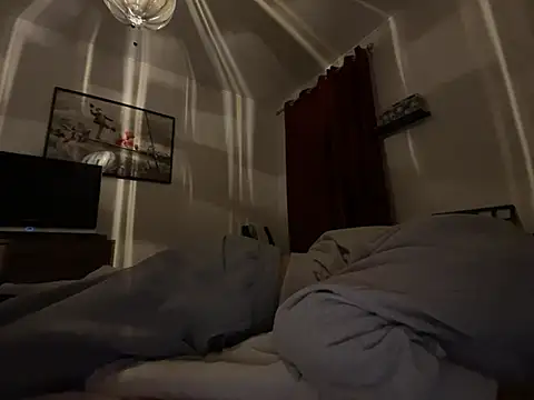 arthuurtwinklxb online show from March 2026 11:18:01 PM