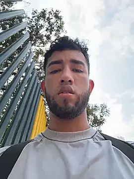 liam bronw online show from February 2026 06:59:02 PM