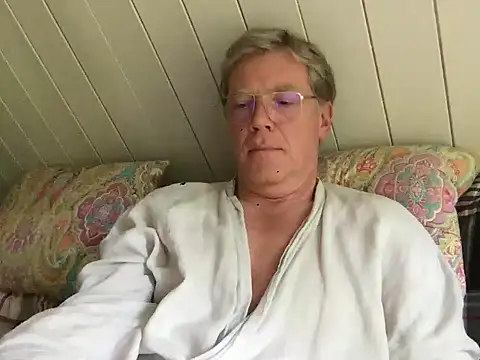 Snapshot of abibull chatting on May 2026 08:44:02 AM abibull online show from May 2026 08:44:02 AM