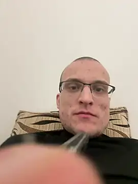 Snapshot of tonieja97 chatting on February 2026 05:49:02 AM tonieja97 online show from February 2026 05:49:02 AM