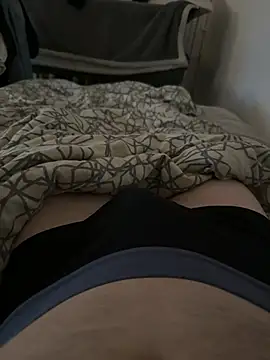 Snapshot of tonieja97 chatting on February 2026 01:48:01 AM tonieja97 online show from February 2026 01:48:01 AM