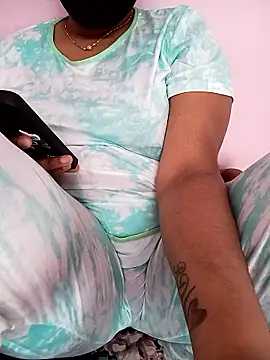 Snapshot of Ammu14399 chatting on June 2026 08:05:02 AM Ammu14399 online show from June 2026 08:05:02 AM