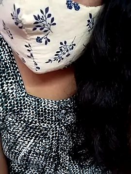 Snapshot of Ammu14399 chatting on July 2026 07:01:02 AM Ammu14399 online show from July 2026 07:01:02 AM