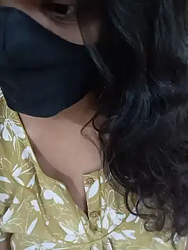 Snapshot of Ammu14399 chatting on July 2026 06:57:02 PM Ammu14399 online show from July 2026 06:57:02 PM