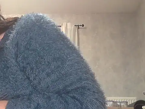 xmyriamx online show from February 2026 10:13:02 PM