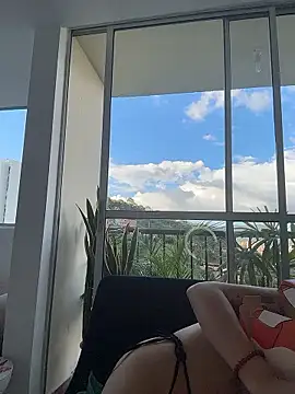 alesziarose  online show from January 2026 10:03:02 PM