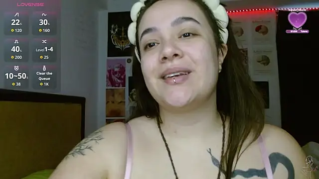 Snapshot of Nova-Satela chatting on June 2026 12:18:01 PM Nova-Satela online show from June 2026 12:18:01 PM