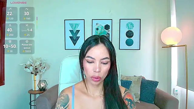 Alice Price  online show from January 2026 03:17:01 PM