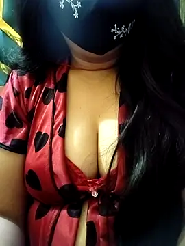 couple fun  online show from February 2026 11:47:02 PM