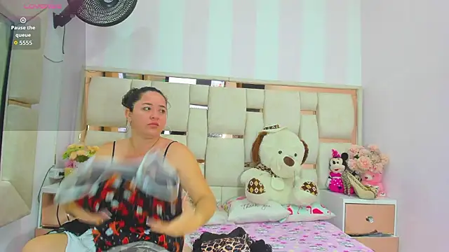 Snapshot of Celestesexx_ chatting on February 2026 09:13:02 AM Celestesexx online show from February 2026 09:13:02 AM