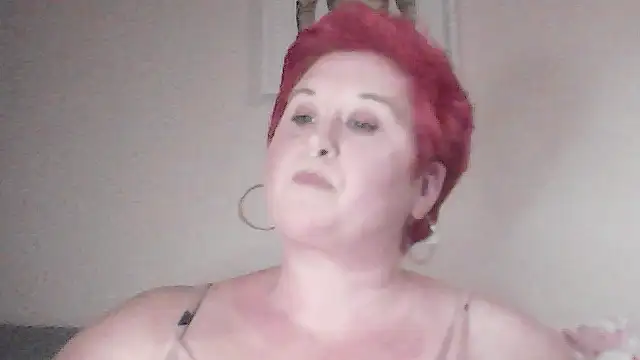 Snapshot of BustyRedxx chatting on March 2026 07:20:02 PM BustyRedxx online show from March 2026 07:20:02 PM