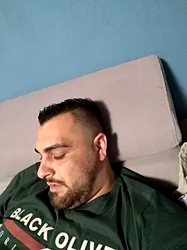 Snapshot of Attila98 chatting on March 2026 09:21:01 PM Attila98 online show from March 2026 09:21:01 PM