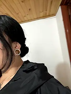 Baddest Katt online show from January 2026 01:05:01 PM