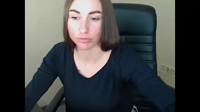 cammila horn online show from January 2026 01:38:01 PM