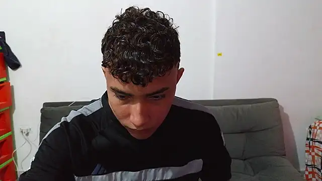 naugthy boy88 online show from January 2026 10:04:01 PM