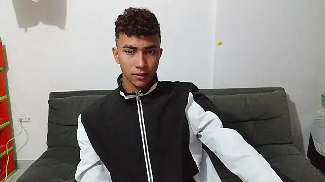 naugthy boy88 online show from January 2026 12:14:02 AM