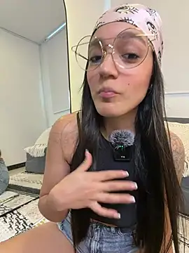 Snapshot of EVA_WILD1 chatting on February 2026 09:22:01 PM EVA WILD1 online show from February 2026 09:22:01 PM