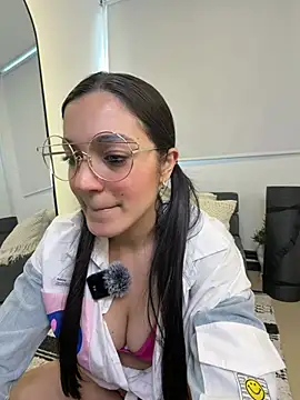 Snapshot of EVA_WILD1 chatting on February 2026 09:21:01 PM EVA WILD1 online show from February 2026 09:21:01 PM