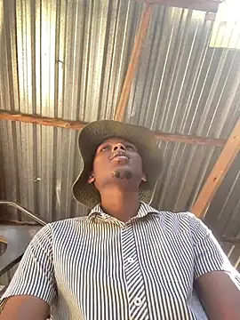 kwandero1234 online show from February 2026 06:10:01 AM