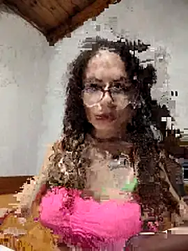 Snapshot of Nanucurlyxx chatting on February 2026 12:10:02 PM Nanucurlyxx online show from February 2026 12:10:02 PM