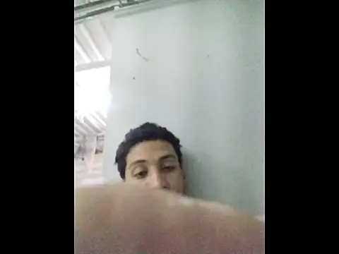 Snapshot of AlejandreBy chatting on April 2026 11:42:02 PM AlejandreBy online show from April 2026 11:42:02 PM