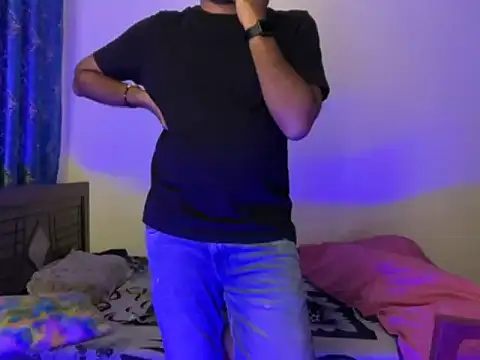 Snapshot of Ruthless_guyy chatting on February 2026 06:26:02 PM Ruthless guyy online show from February 2026 06:26:02 PM