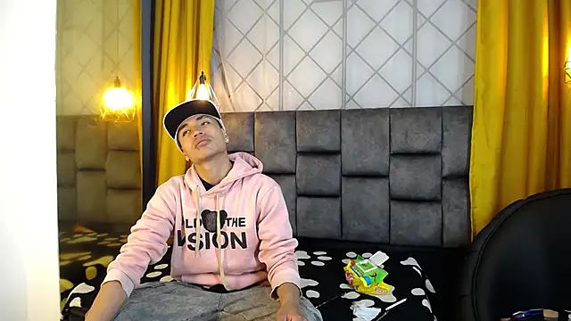 Snapshot of Maik_Russo chatting on January 2026 11:36:01 AM Maik Russo online show from January 2026 11:36:01 AM