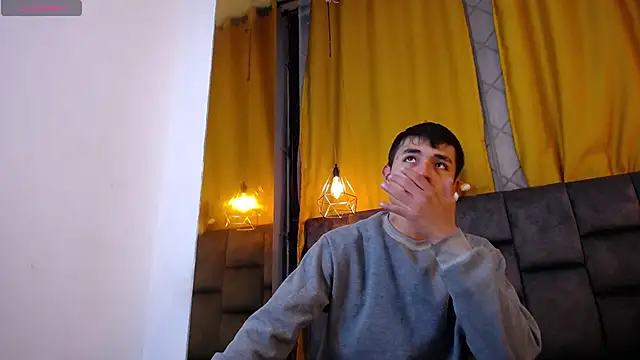 Snapshot of Maik_Russo chatting on February 2026 12:01:02 PM Maik Russo online show from February 2026 12:01:02 PM