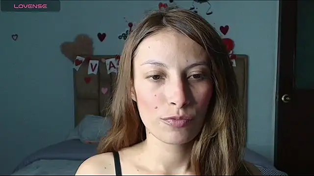 Sweet moon v  online show from February 2026 12:18:01 AM