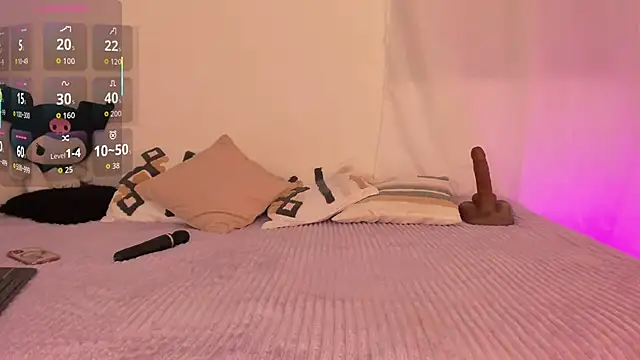 scarletmonroe  online show from February 2026 12:27:01 PM