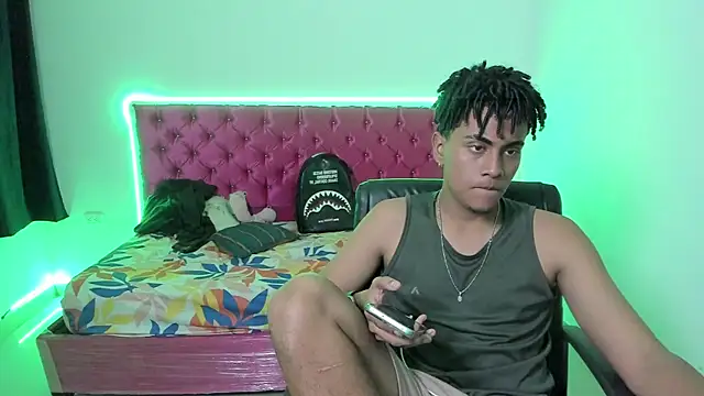 kurly scott online show from January 2026 01:13:02 PM