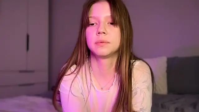 Snapshot of karalinhks chatting on February 2026 10:33:01 PM karalinhks online show from February 2026 10:33:01 PM