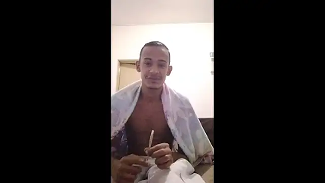 Magrinhodelicia011 online show from June 2026 12:31:01 AM