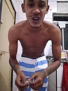 Magrinhodelicia011 online show from June 2026 09:46:01 PM