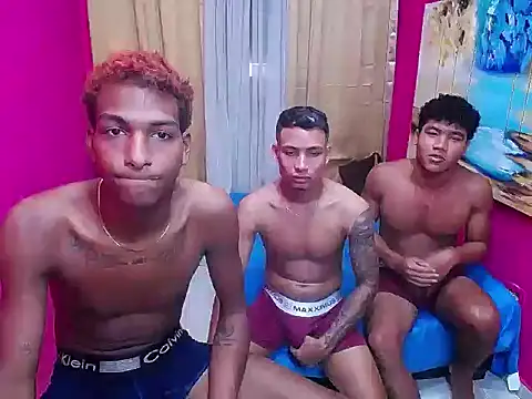 hugecock black online show from January 2026 06:57:02 PM