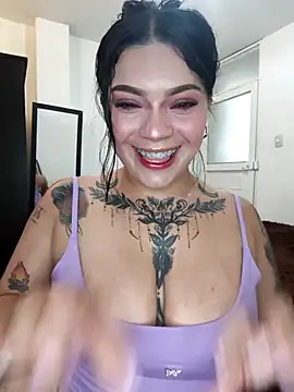 Snapshot of brenda_palacio chatting on February 2026 07:32:02 PM brenda palacio online show from February 2026 07:32:02 PM