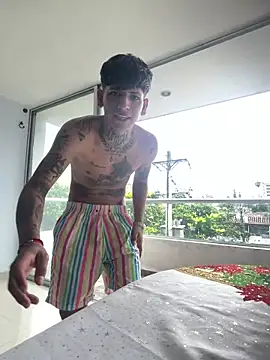 Sam 33 sexy 27 online show from February 2026 07:20:02 PM