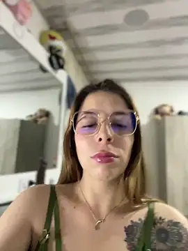NatalyPinky online show from May 2026 11:34:04 PM