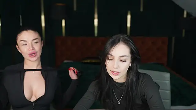 Mila Rose054 online show from February 2026 03:43:01 PM