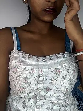 Royal-girl78 online show from January 2026 03:48:02 PM