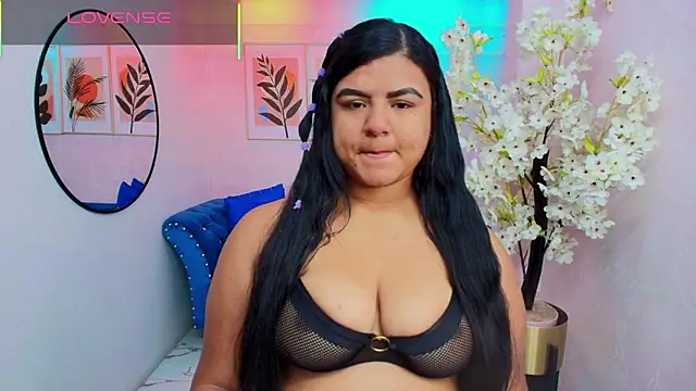 Emiily  Rousse online show from January 2026 12:21:01 PM