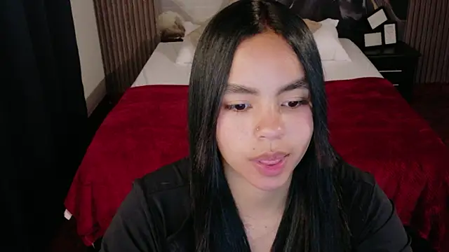 Snapshot of SofiaMante_ chatting on February 2026 10:36:02 PM SofiaMante online show from February 2026 10:36:02 PM