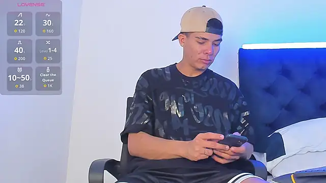 Marcus Moreno online show from January 2026 01:19:01 AM