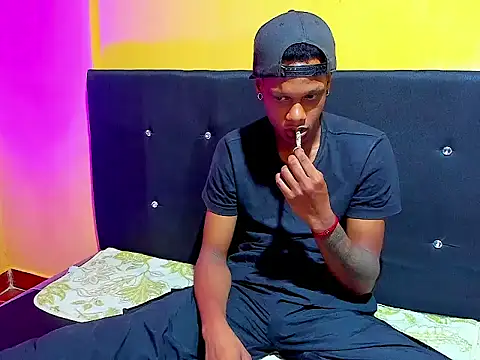 aunstin mohamme online show from January 2026 05:02:02 AM