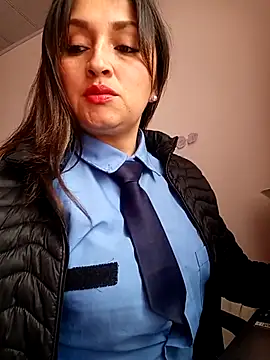 Alejandra N online show from February 2026 02:02:01 PM